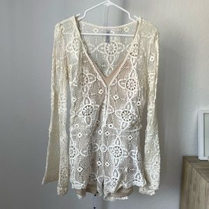 White lace flare sleeve romper